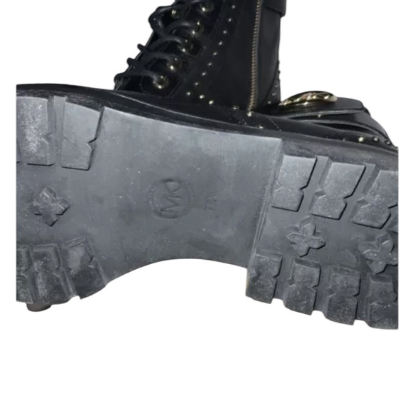 MICHAEL KORS TATUM ICONIC Black Gold Studded COMBAT BIKER BOOTS. Sz 7.5 - Picture 5 of 8